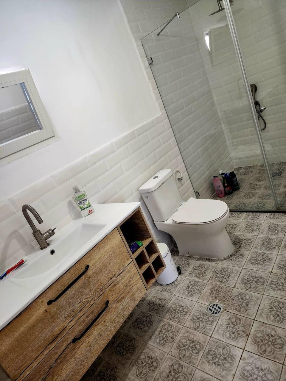 Shower, Toilet, Bathroom