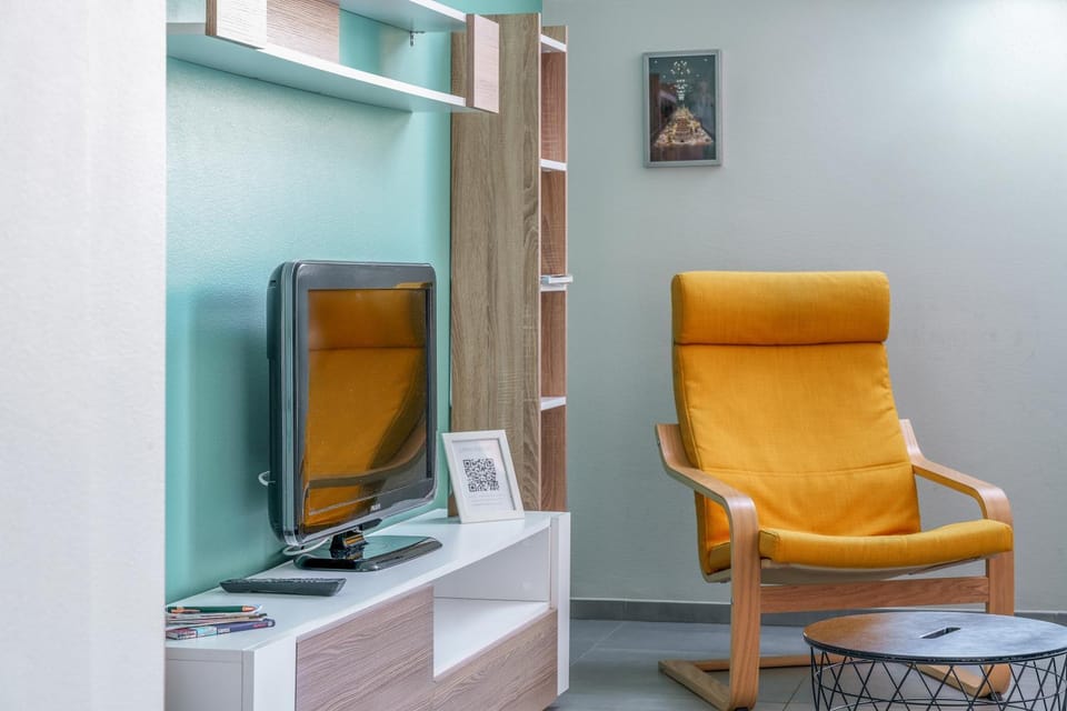 TV and multimedia, Living room, Seating area