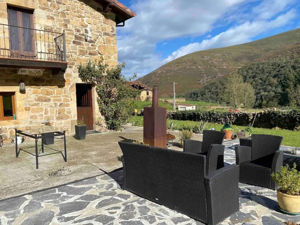 Patio, Garden, Balcony/Terrace, Garden view