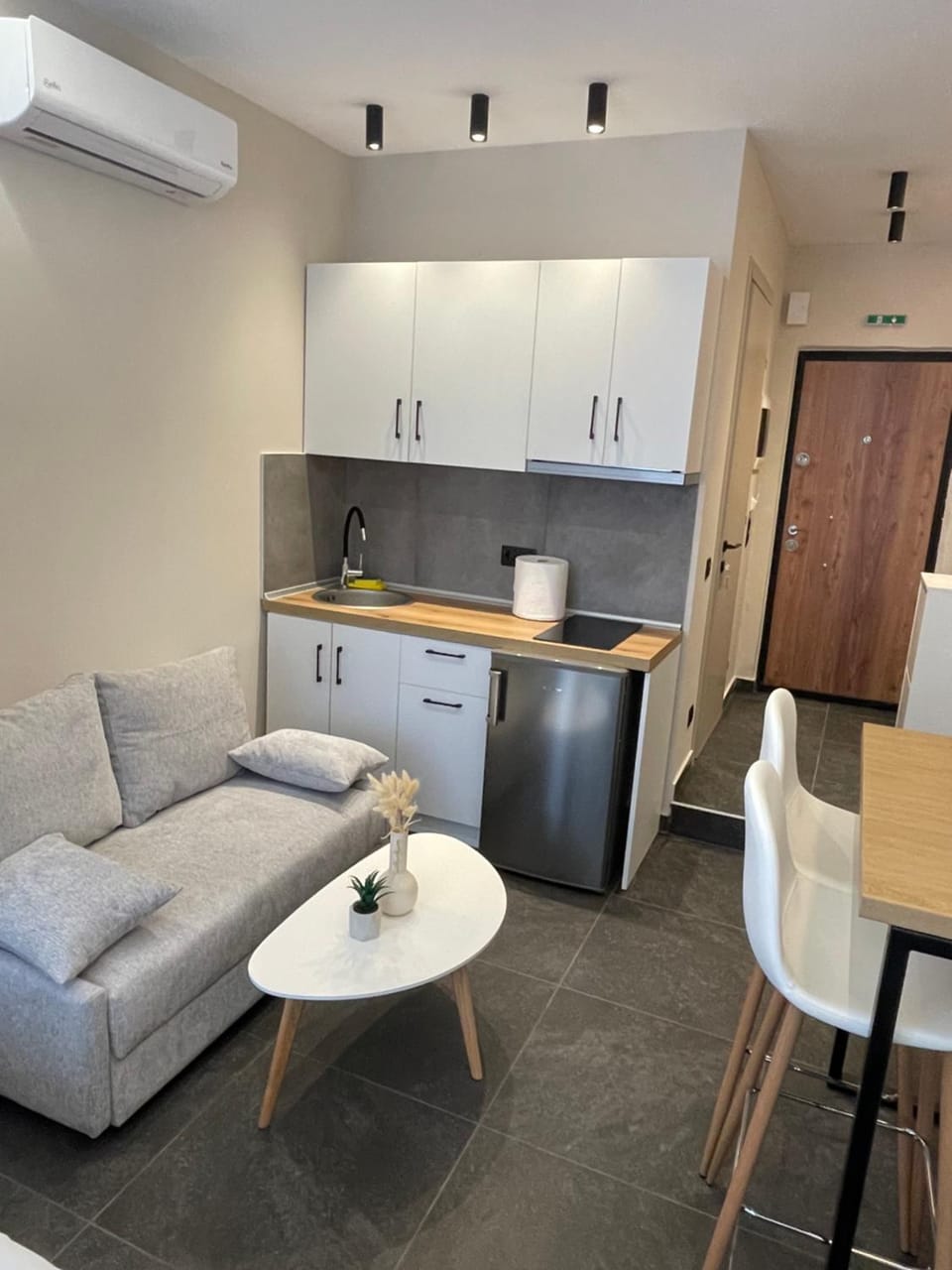 Ladadika X-Retrite Suites Apartment in Thessaloniki