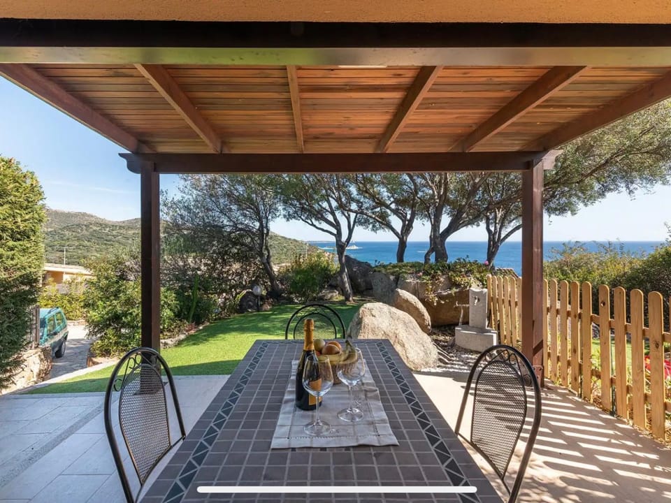 Villa Acquamarina a 2 passi dal mare Villa in Sardinia