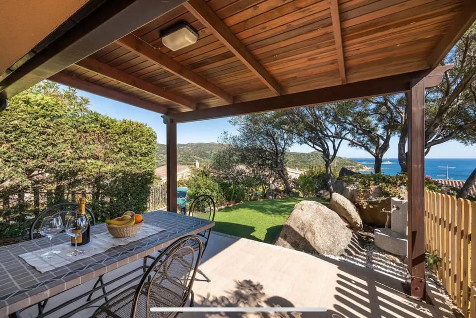 Villa Acquamarina a 2 passi dal mare Villa in Sardinia