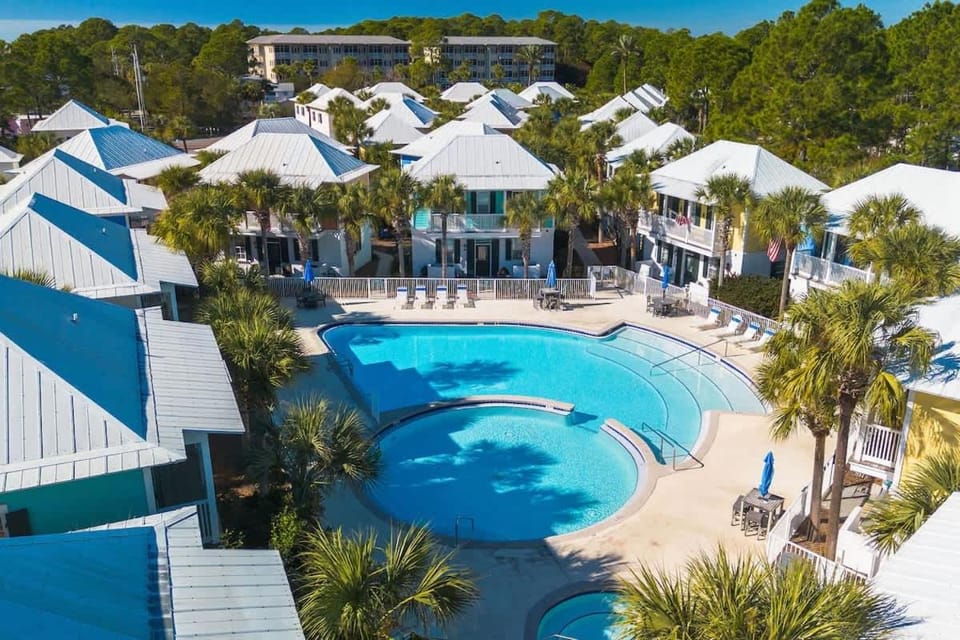 Coast & Key Cottage by Stay On 30A- Pool, Bikes House in South Walton County