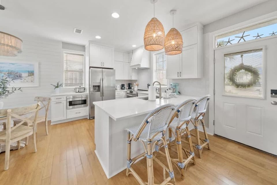 Coast & Key Cottage by Stay On 30A- Pool, Bikes House in South Walton County