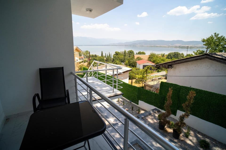 Property building, View (from property/room), Balcony/Terrace