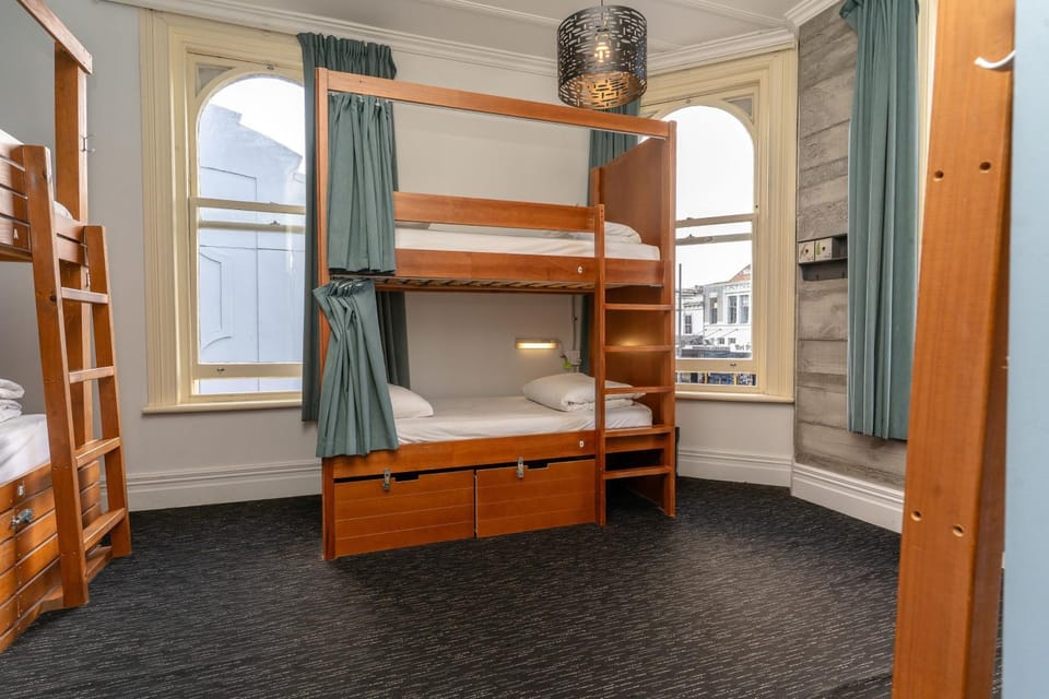 Bed, Bedroom, bunk bed