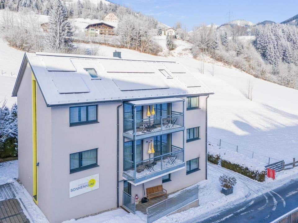 Property building, Winter