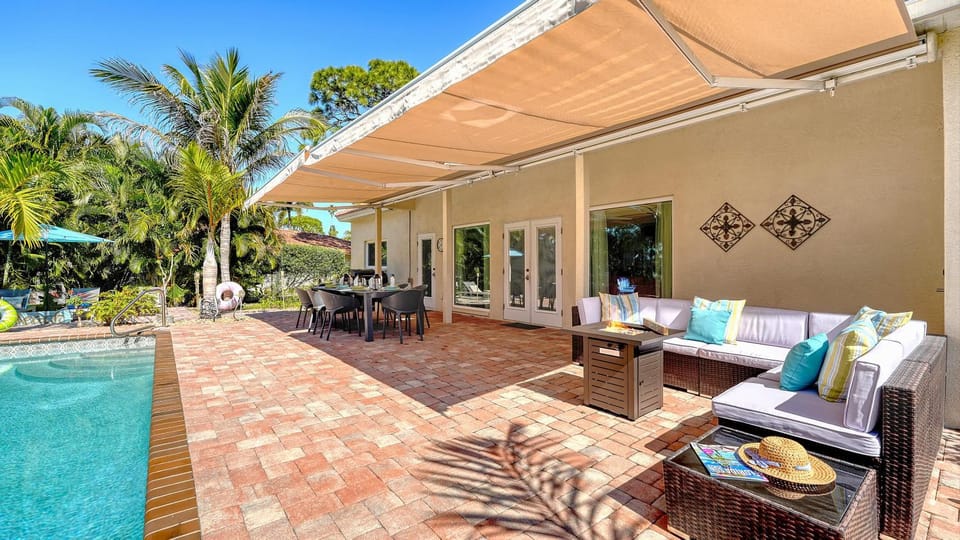 Sandy Toes & Salty Kiisses House in Bradenton