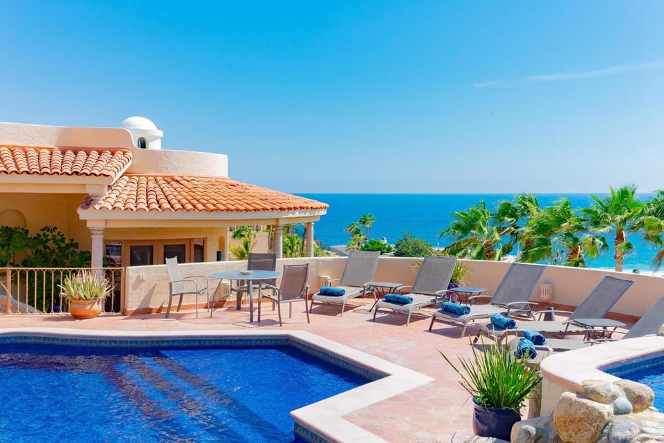 Villa Lorena by Cabo Villas Villa in Cabo San Lucas