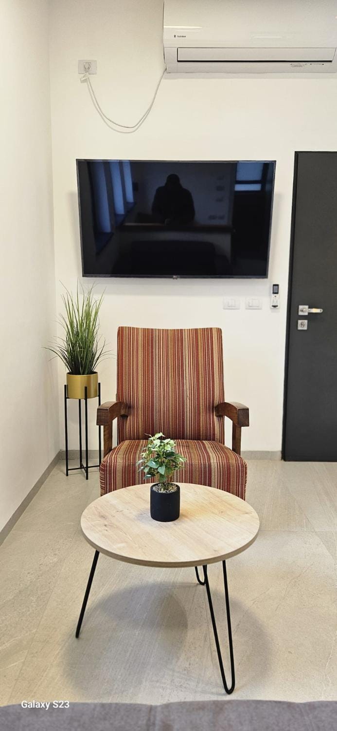 יובליי דניאל Apartment in North District
