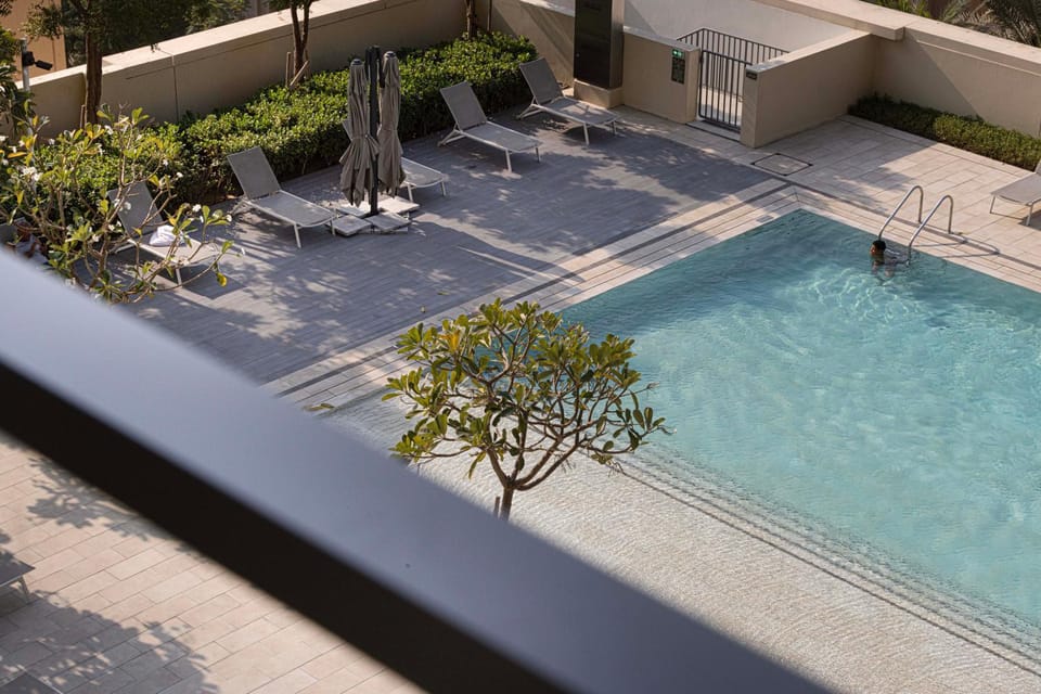 Pool view, Swimming pool