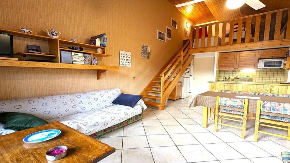 Résidence Les Cytises - Appartement de 51 m2 avec un grand balcon 4 personnes MAE-6841 Apartment in Provence-Alpes-Côte d'Azur