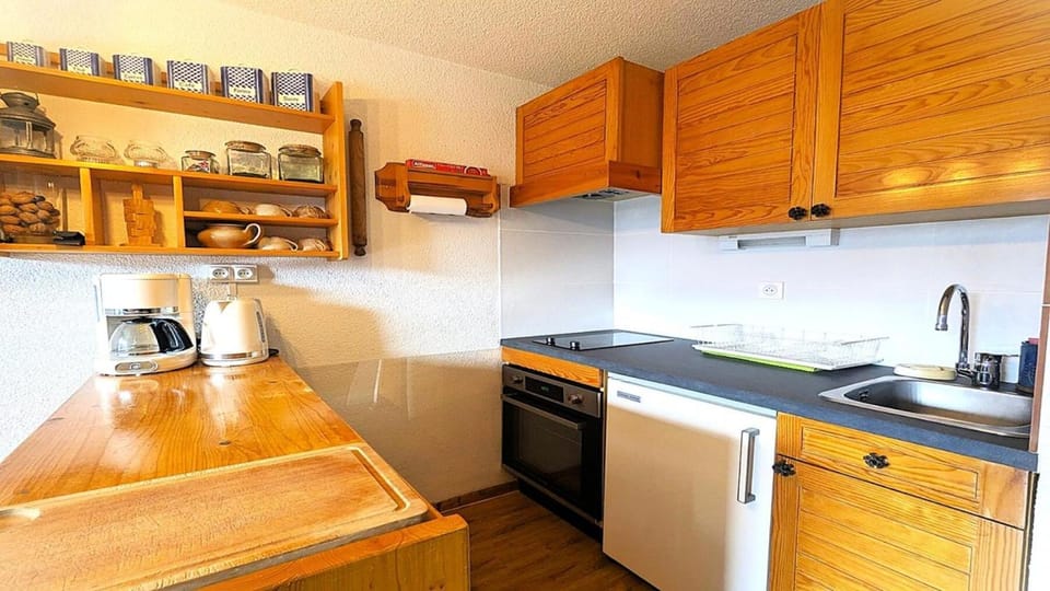 furniture, oven, kitchen