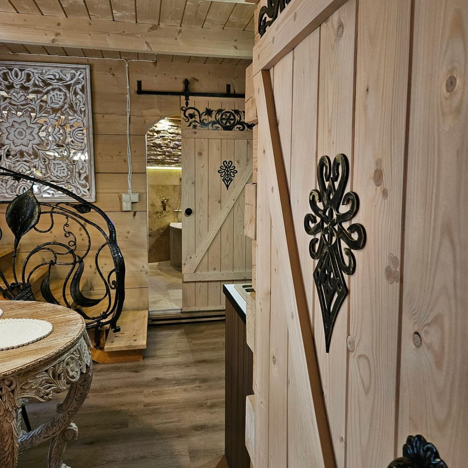 Domki góralskie z sauną i jacuzzi Chalet in Zakopane