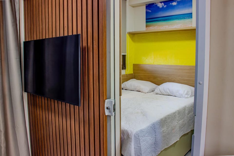 Quarto e Sala para 4 ao lado Centro de Convenções Apartment in Salvador