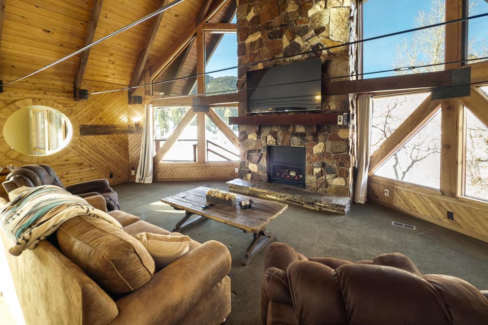 TV and multimedia, Living room, Seating area