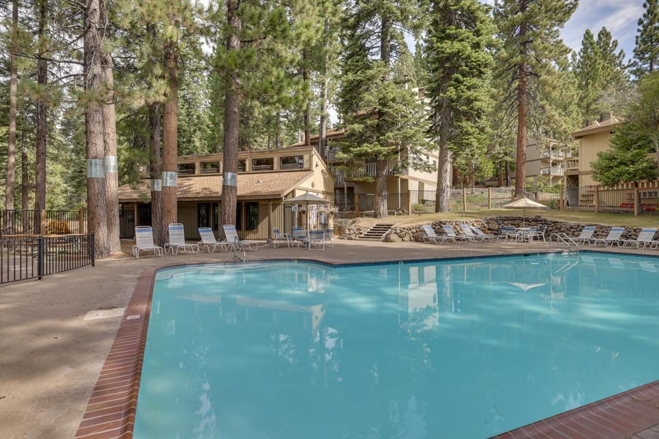 Kings Beach Retreat Near Lake Tahoe w/ Pool Access House in Tahoe Vista