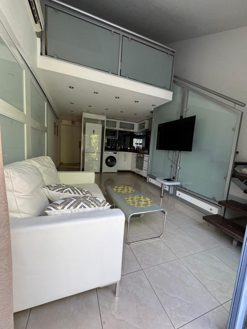 Communal lounge/ TV room, TV and multimedia, Kitchen or kitchenette, Seating area, Dining area, pet friendly