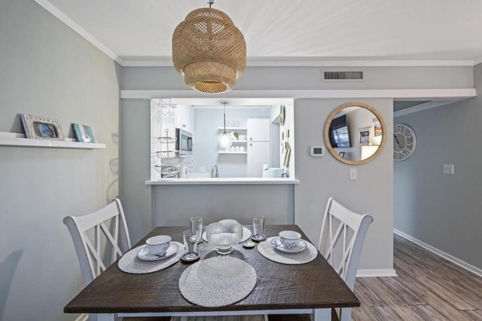 Beach Luxury at Ocean Creek Plantation Apartment in Briarcliffe Acres
