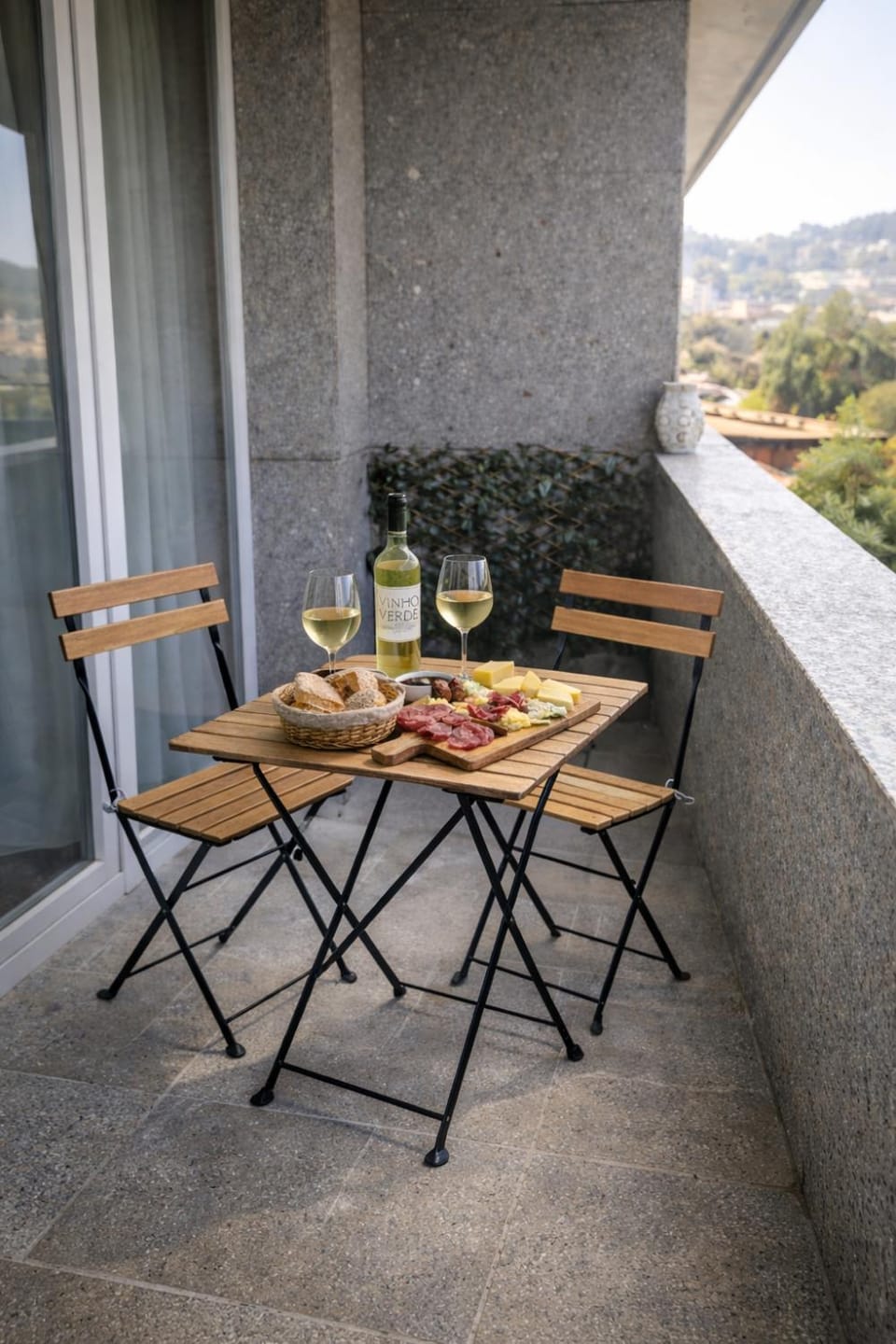 View (from property/room), Balcony/Terrace, Food and drinks