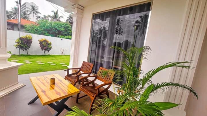 Day, Garden, View (from property/room), Seating area, Garden view