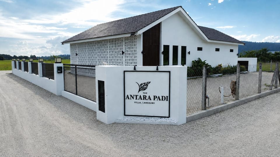 Property building, Property logo or sign