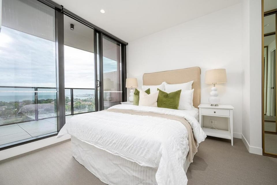 Luxury Bay View Apartment Apartment in Melbourne