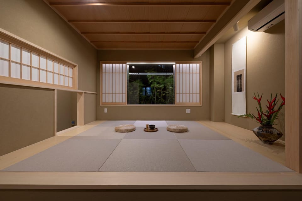 Shirakabanoyado - SEIFU 白樺の宿 - 清風, 11 guests, ideal for groups & families, easy to Namba, USJ, Doutonbori, Osaka castle! Villa in Osaka
