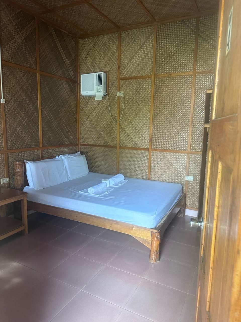 Diamond De Siquijor Beach House Hotel in Siquijor