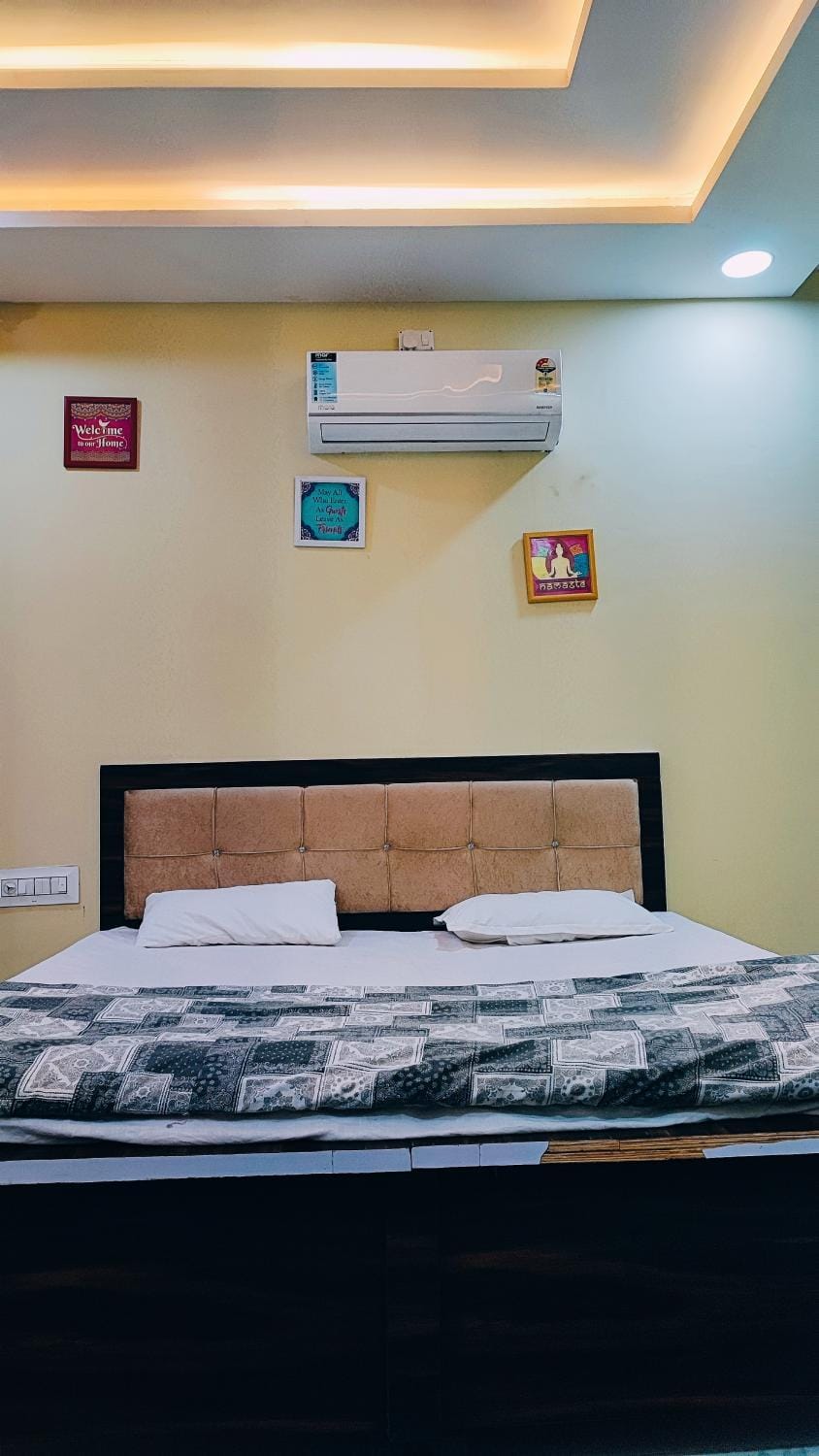 Avantika Vikram home stay Vacation rental in India