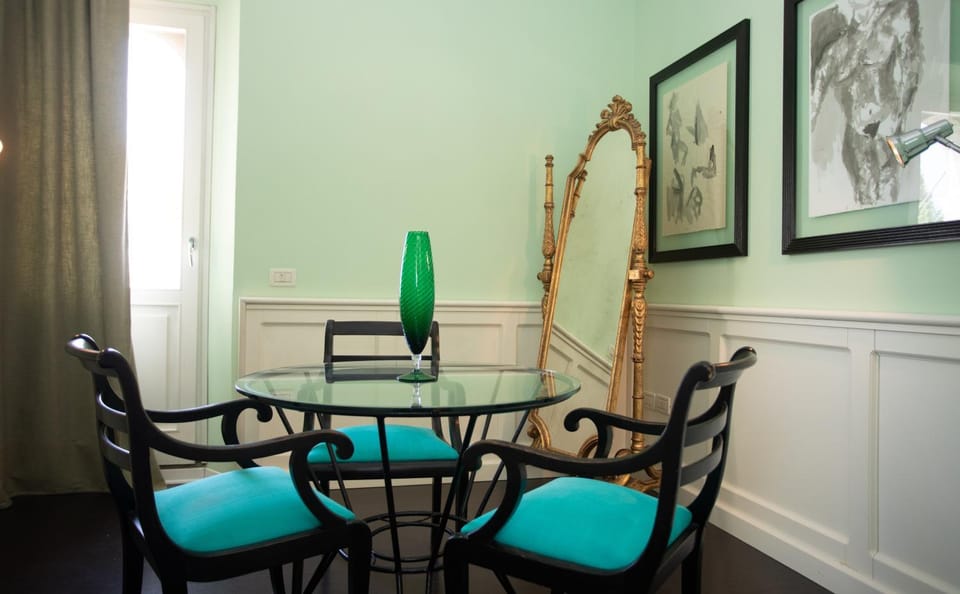 Seating area