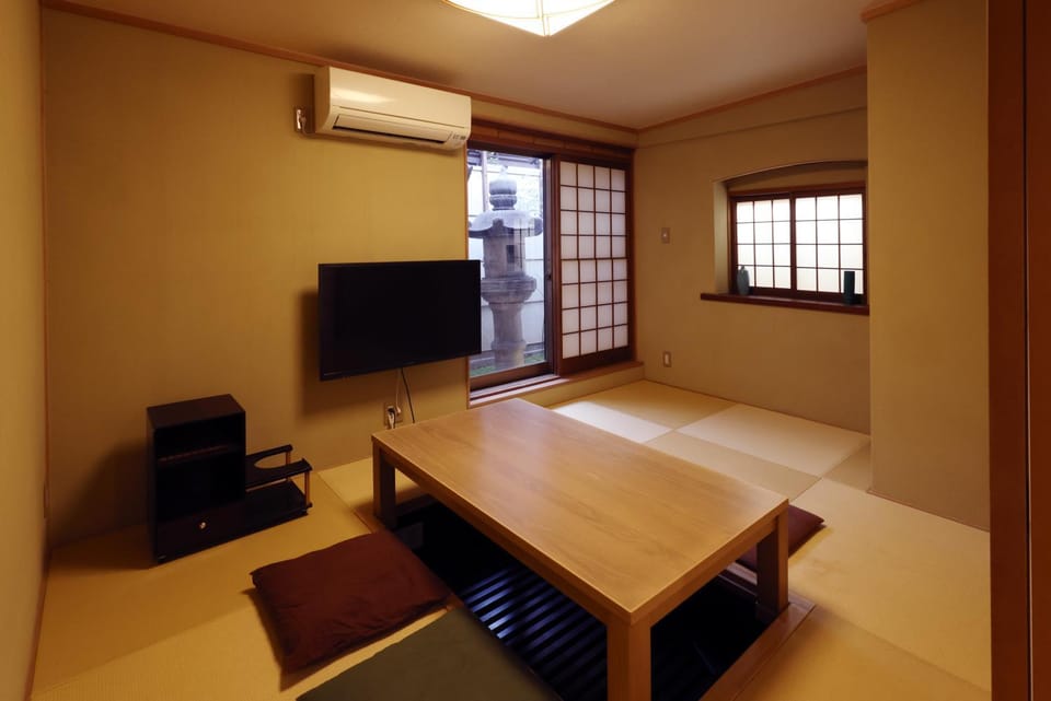 Dining area, air conditioner
