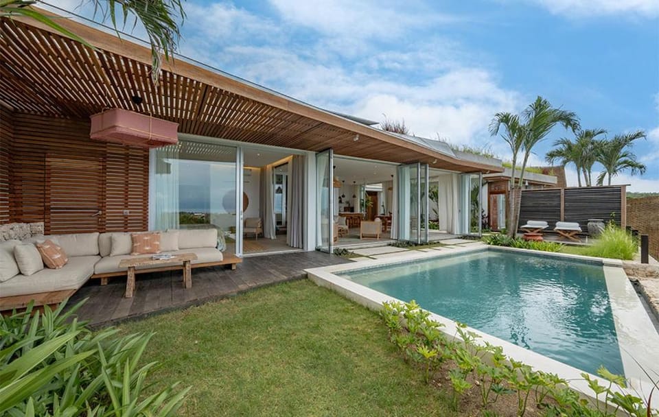 Property building, Swimming pool