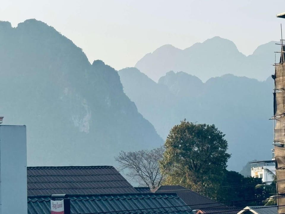 Nearby landmark, Day, Natural landscape, Mountain view