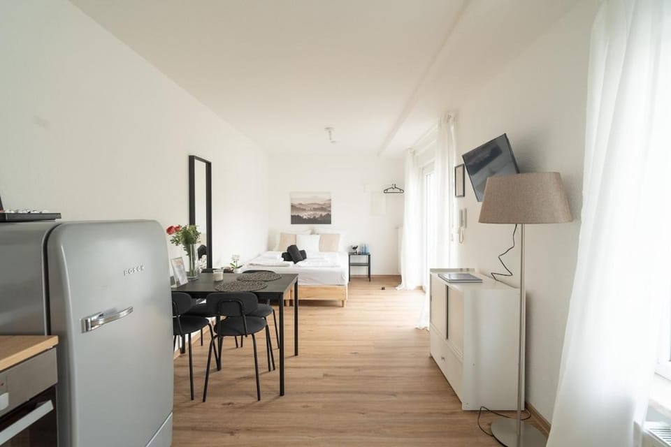 TV and multimedia, Kitchen or kitchenette, Dining area