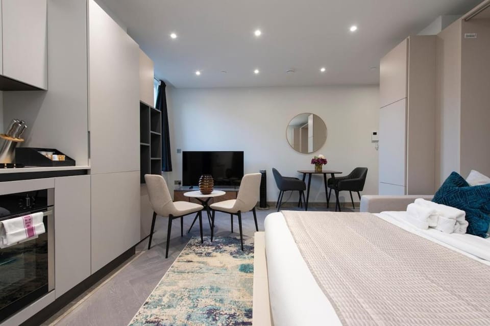 City Escape - Stylish Studio in Central Reading - CHRL F16 Apartment in Reading