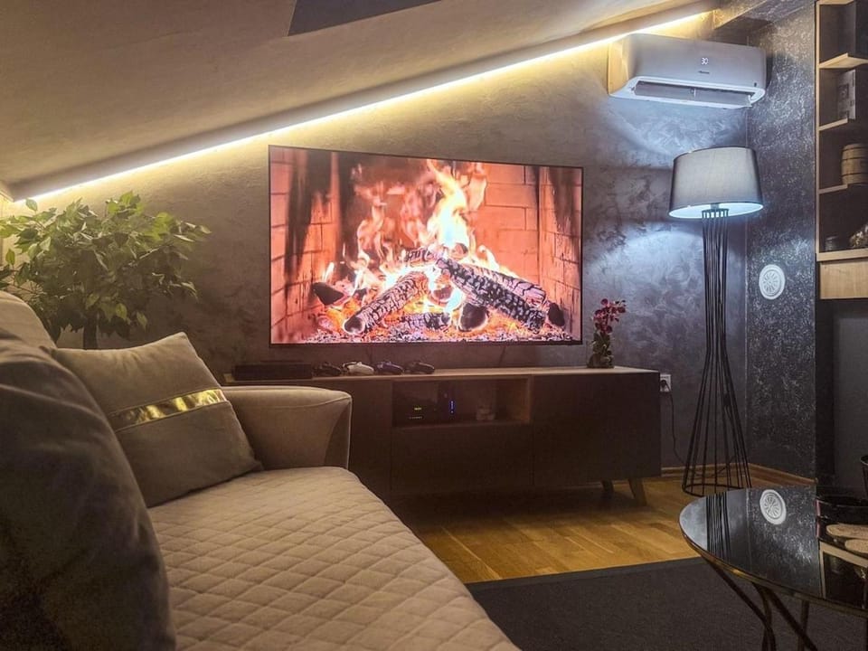 TV and multimedia, Living room