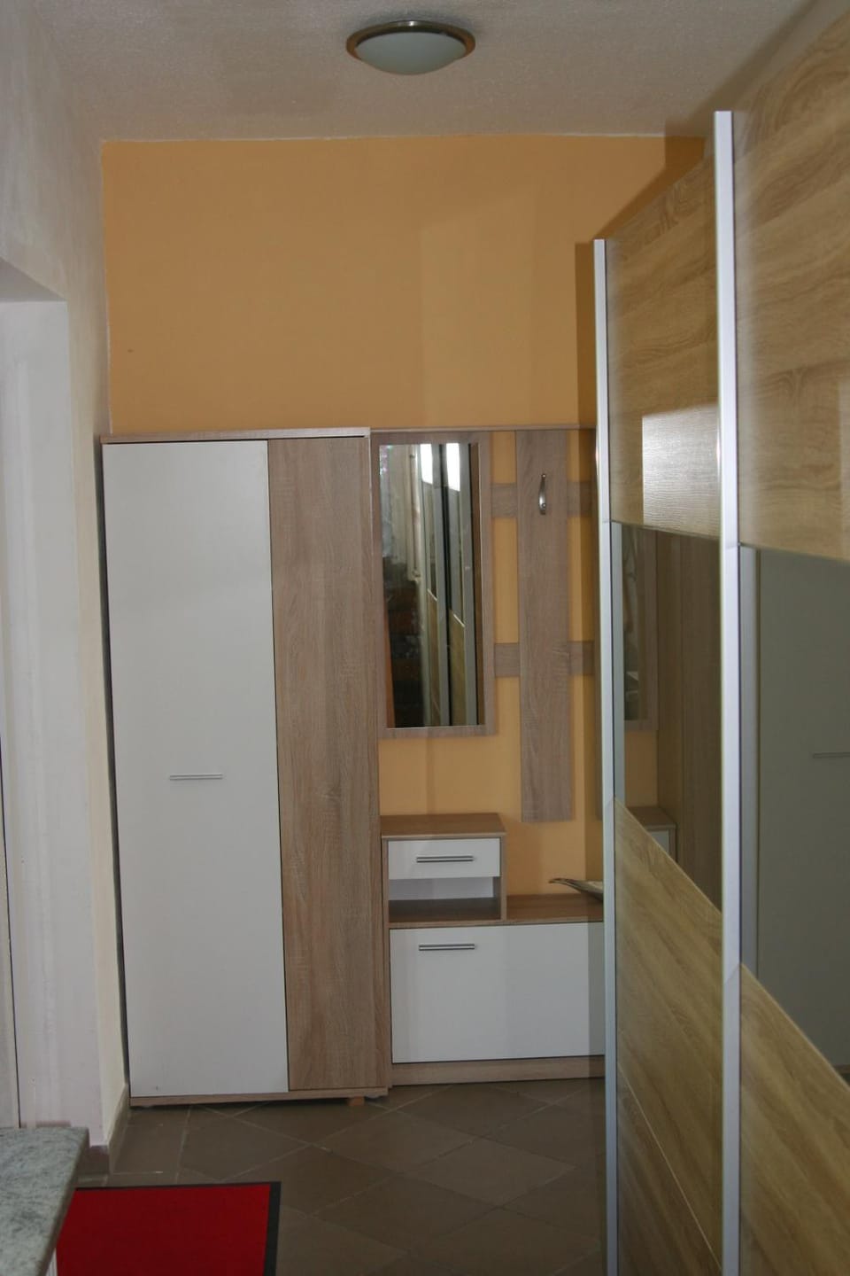 Spitzenkemenate Apartment in Saxony