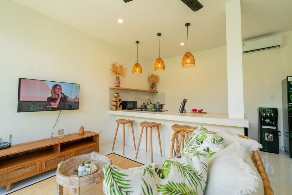 TV and multimedia, Living room, kitchen