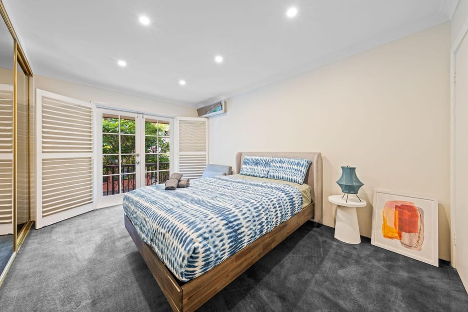 2BR House near Fish Market, Darling Harbour & ICC & CBD House in Sydney