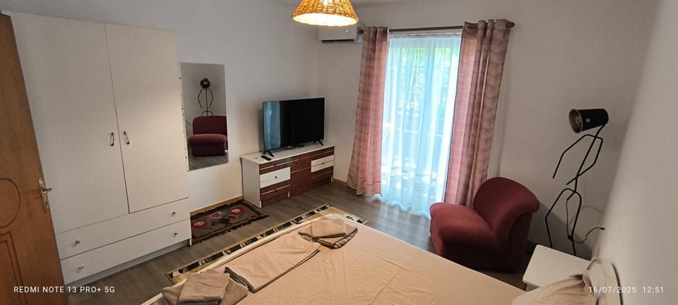 TV and multimedia, Bedroom