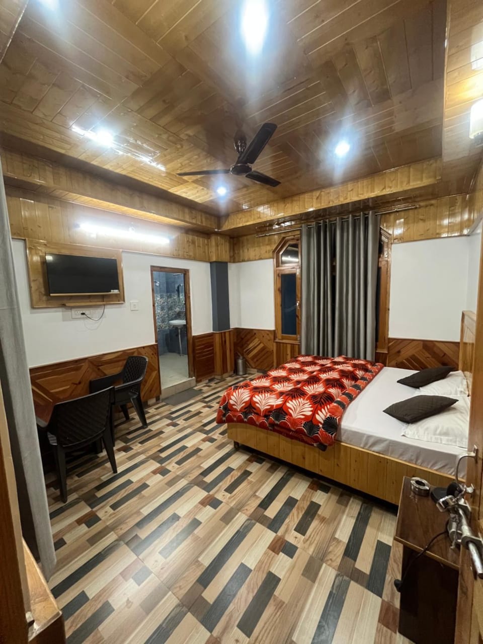 Apple pie Hotel in Himachal Pradesh
