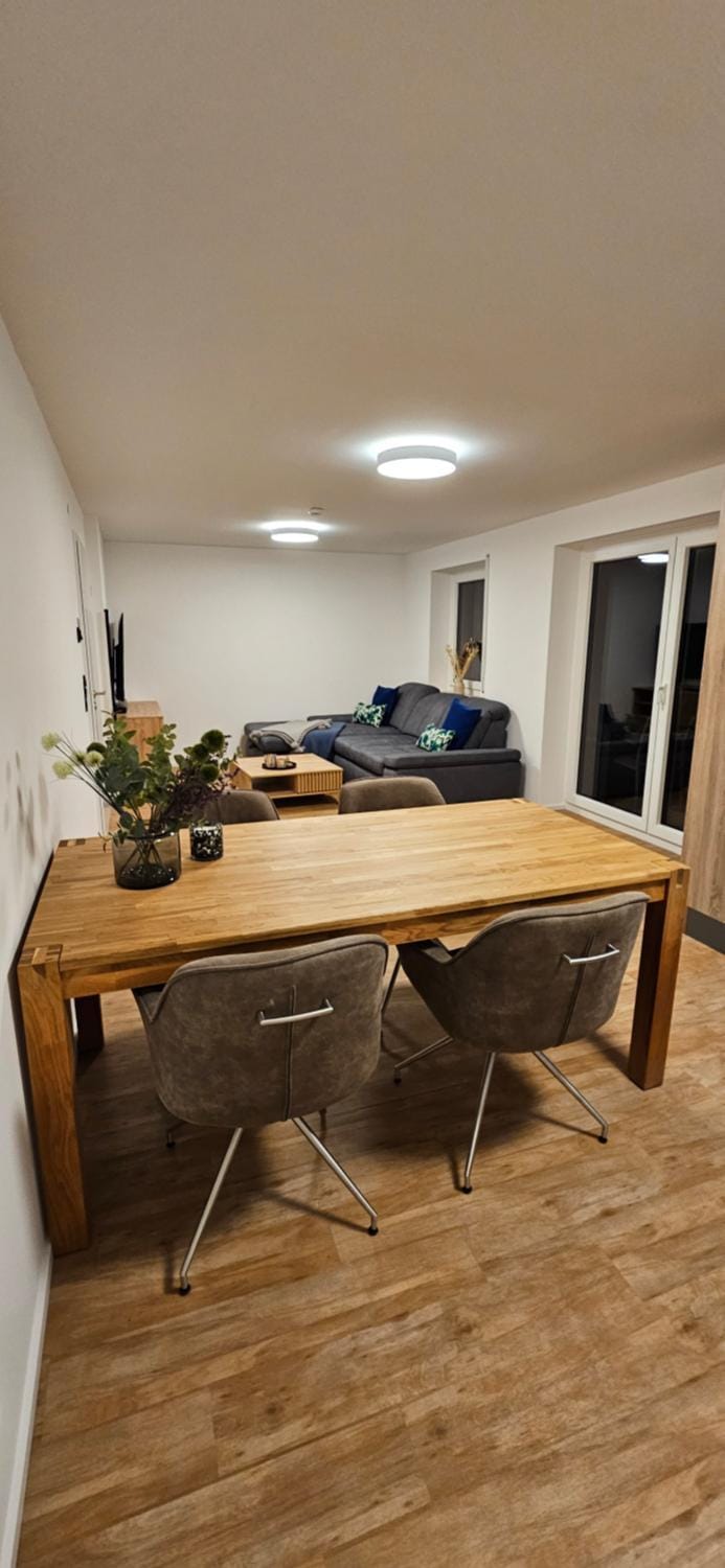 Living room, Dining area