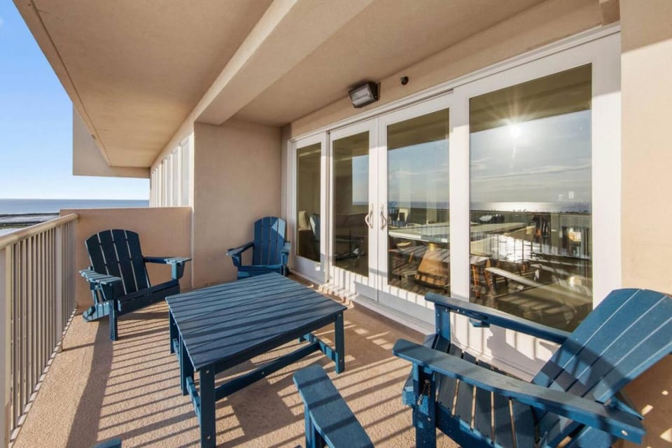 Solare Tower Panoramic Paradise Apartment in South Padre Island