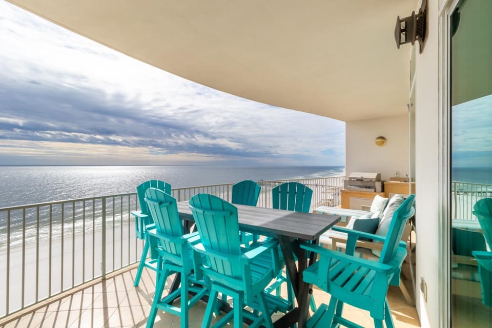 View (from property/room), Balcony/Terrace