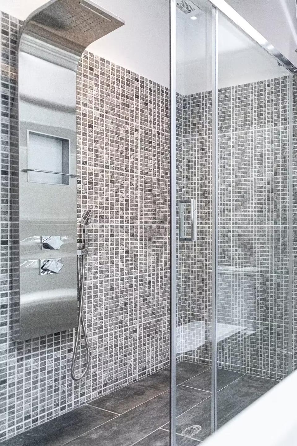 Shower, Bathroom