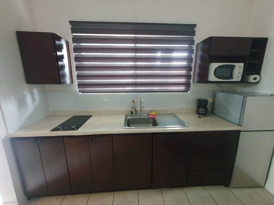 microwave, kitchen