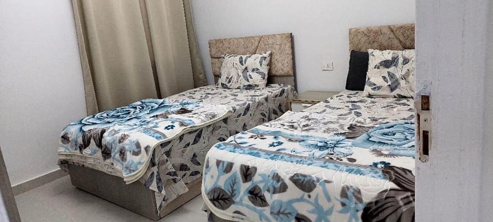 COZY Studio in Nasr city & Main Street Apartment in Cairo