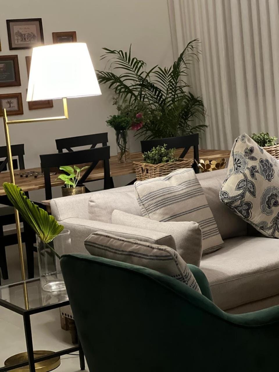 Living room, Dinner