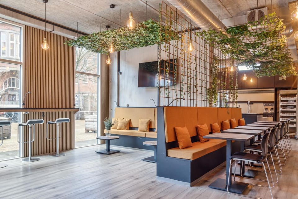 Communal lounge/ TV room, Living room